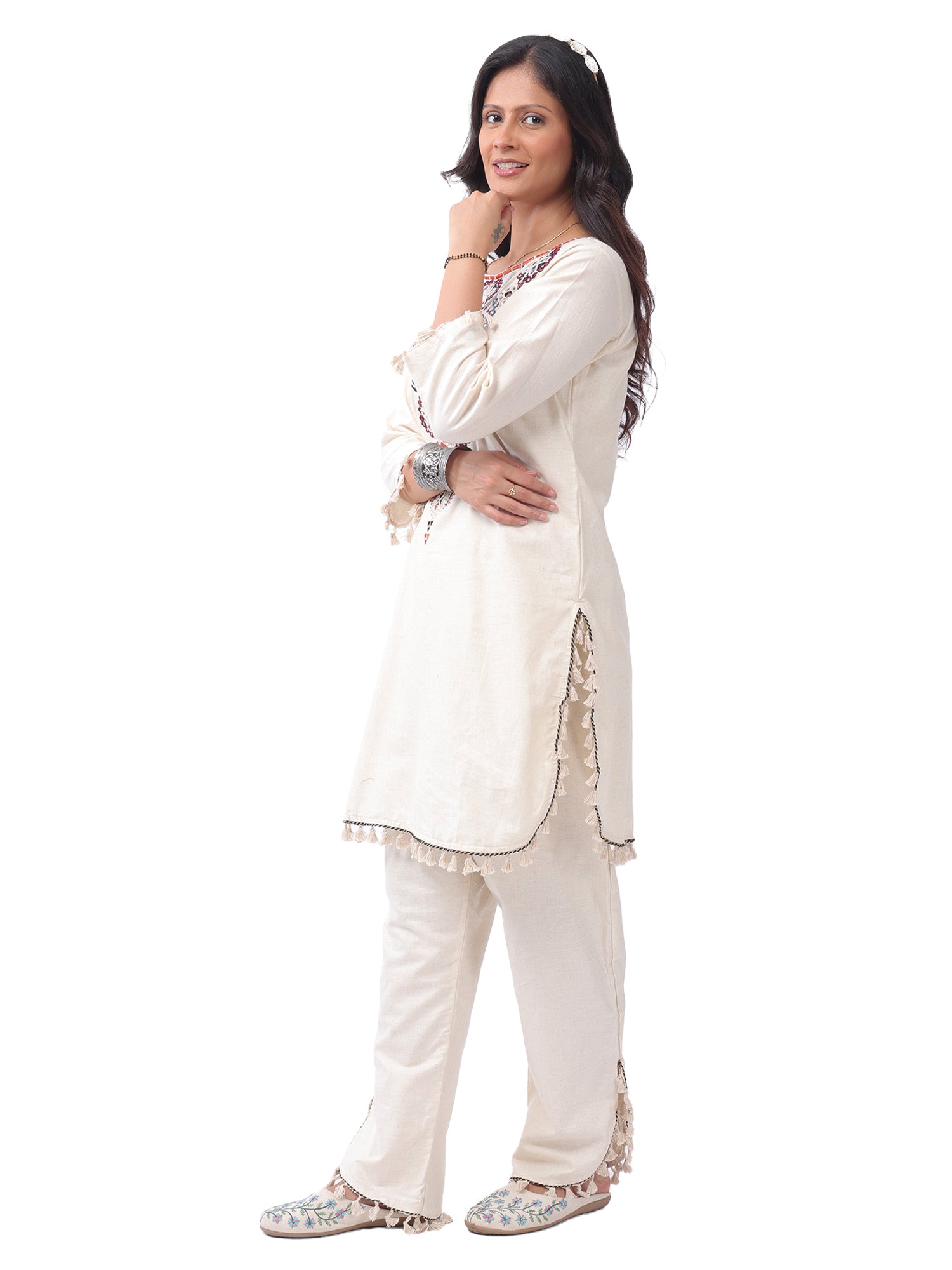 Fash'O'Holic Women's Premium Ivory Embroidered Cotton Kurta Pant Set