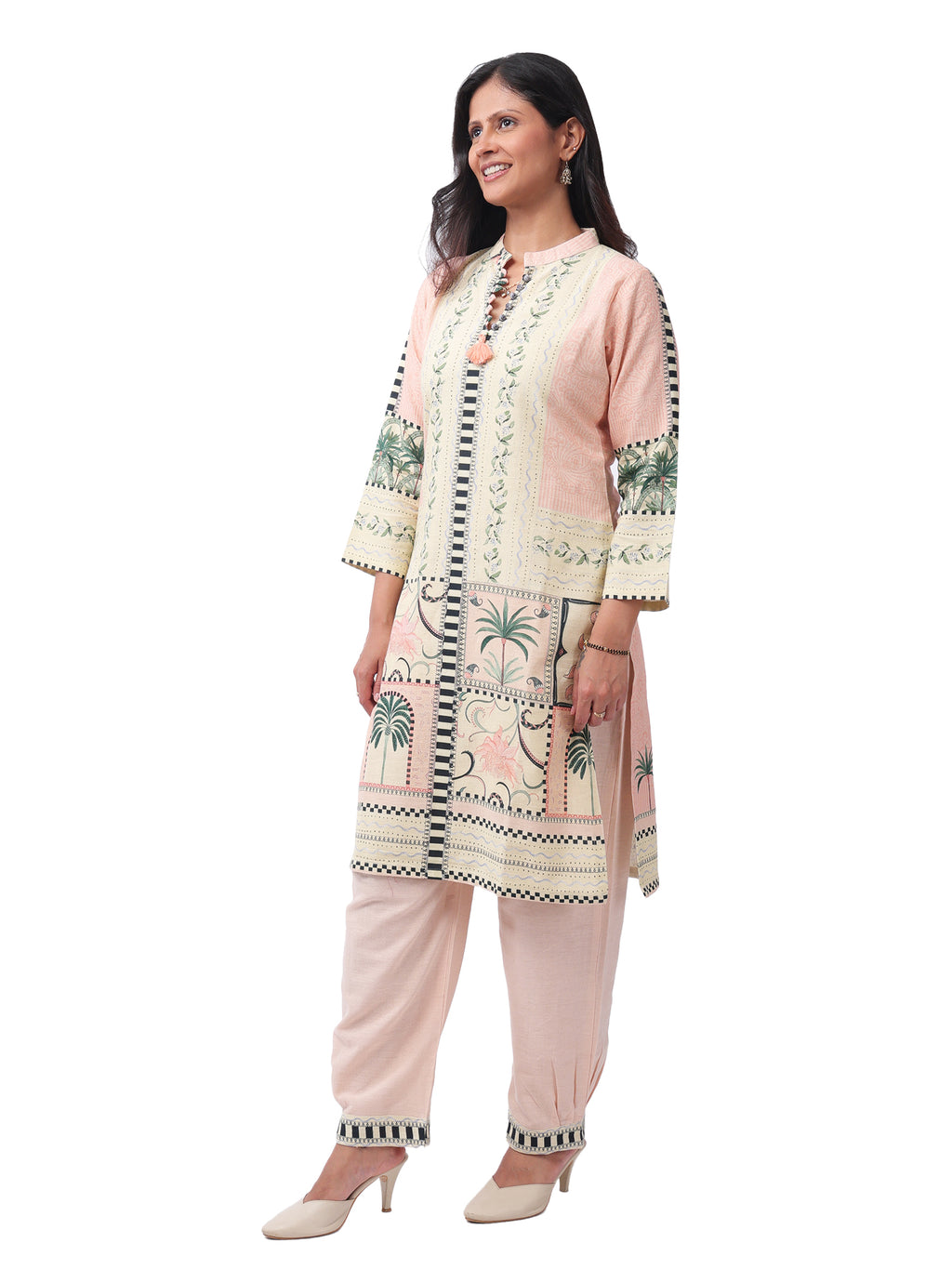 Fash'O'Holic Women's Premium Peach Printed Cotton Kurta Pant Set
