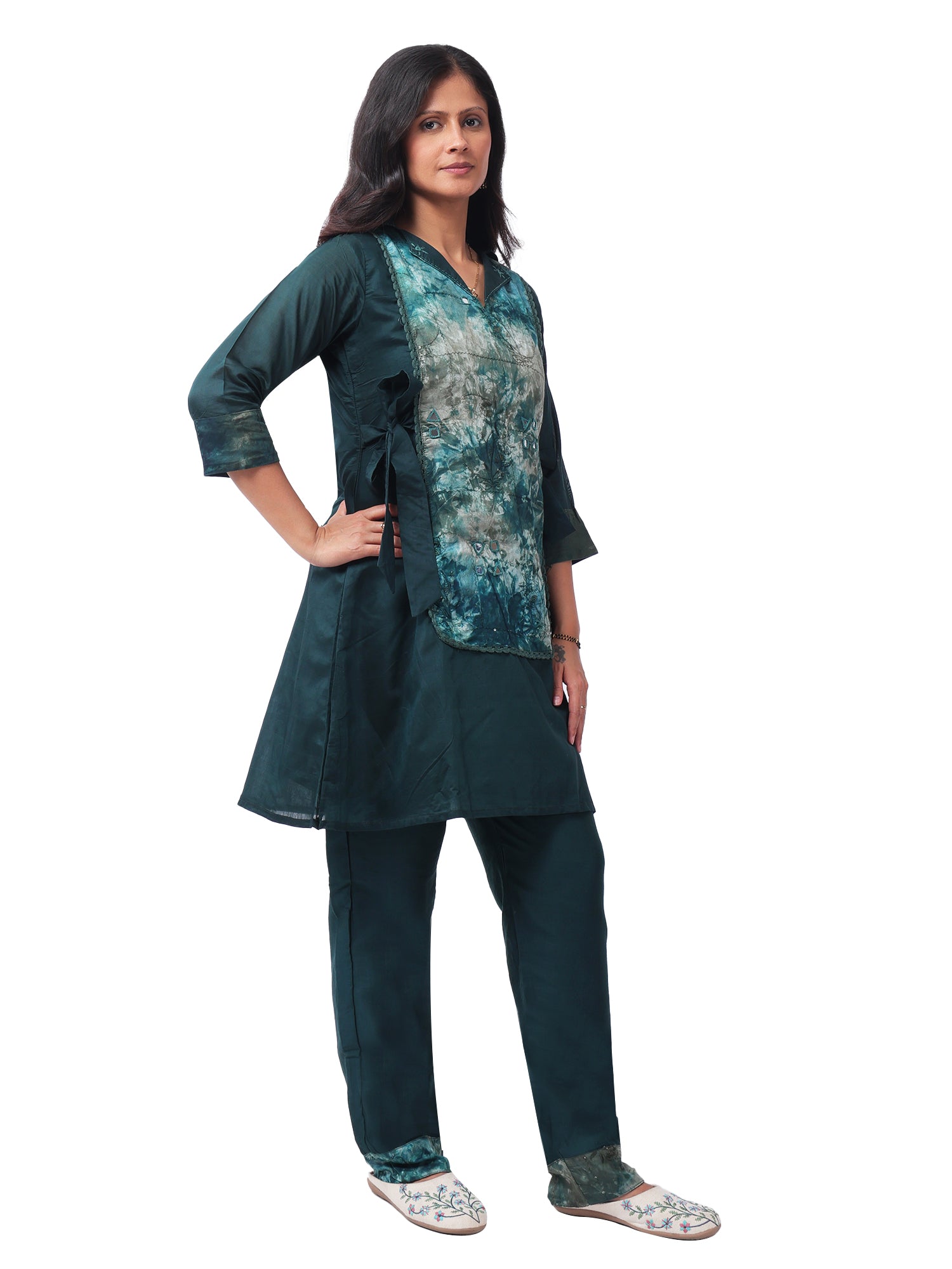 Emerald Silk Cotton Co-Ord Set with Handcrafted Tie-Dye Panel